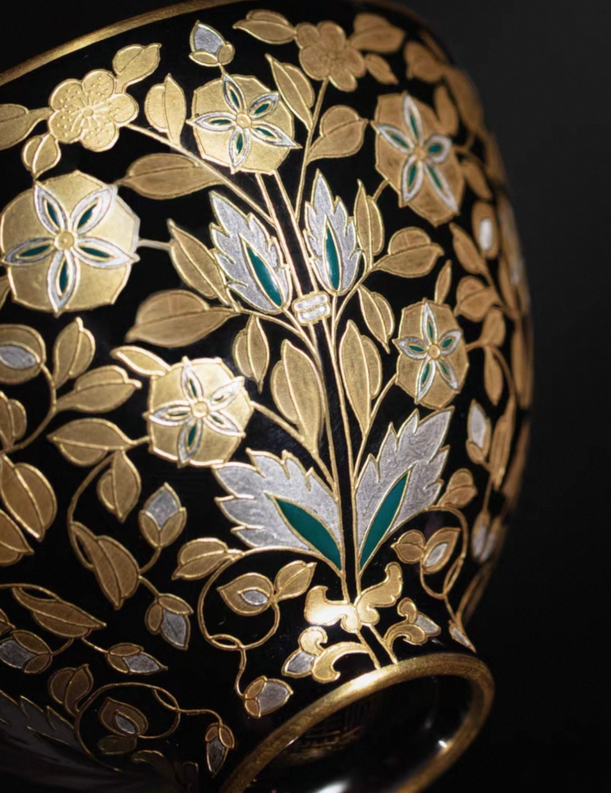 [Heirloom Collections] Imperial Grandeur: "Flourishing Branches" Porcelain Teacup – Masterfully Adorned with Falangcai Enamel, Gold, and Silver from Jingdezhen