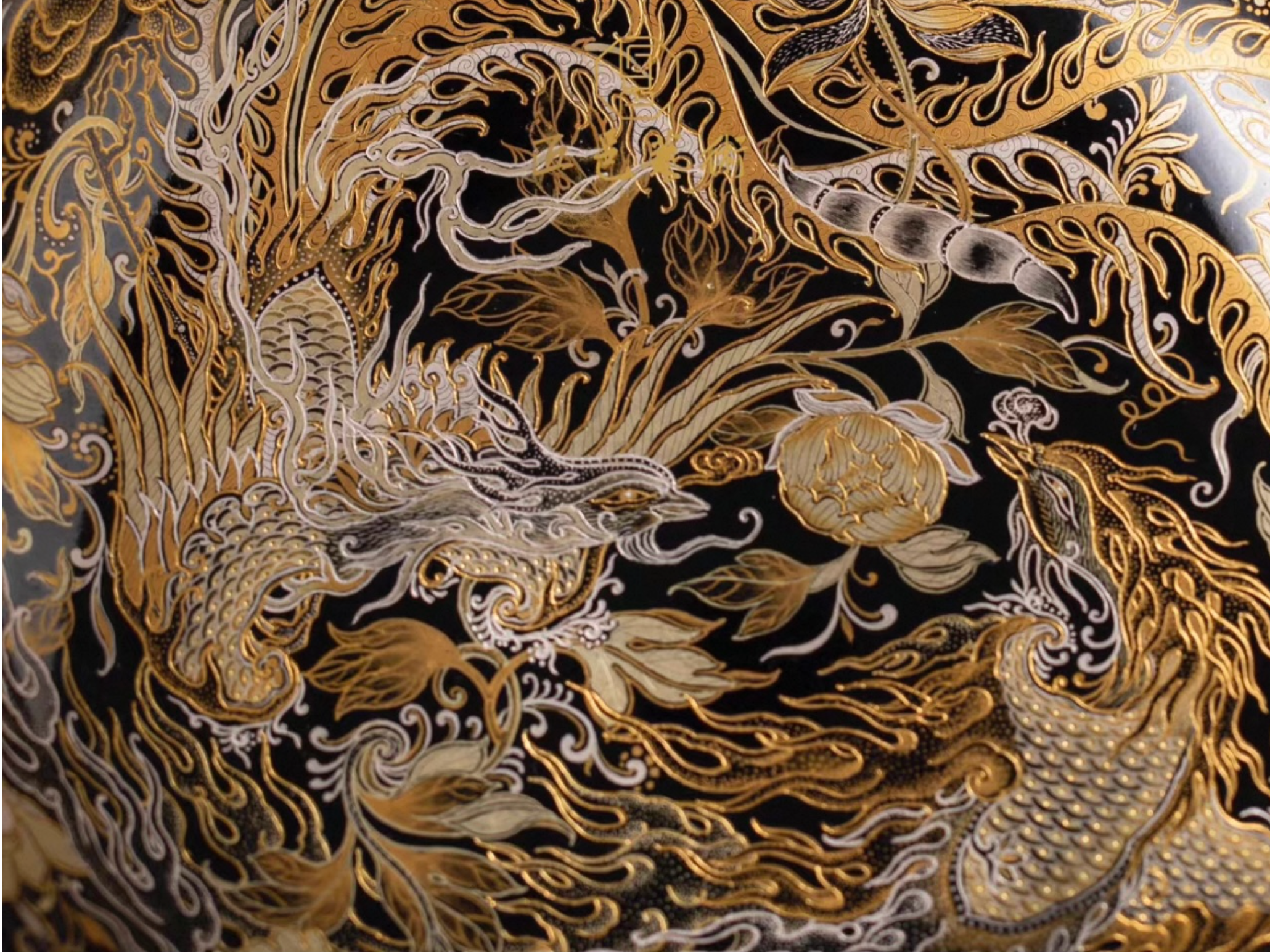 [Heirloom Collections] Imperial Artistry: "Dancing Phoenix & Flying Dragon" Teapot Stand – Tang Dynasty Inspired Falangcai with Gold & Silver from Jingdezhen