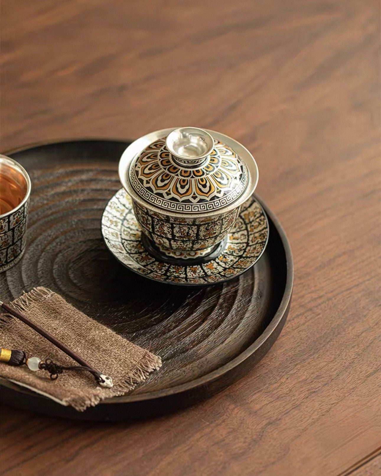 Gilded Silver "Ten Thousand Buddhas" Grottoes Sancai Gaiwan