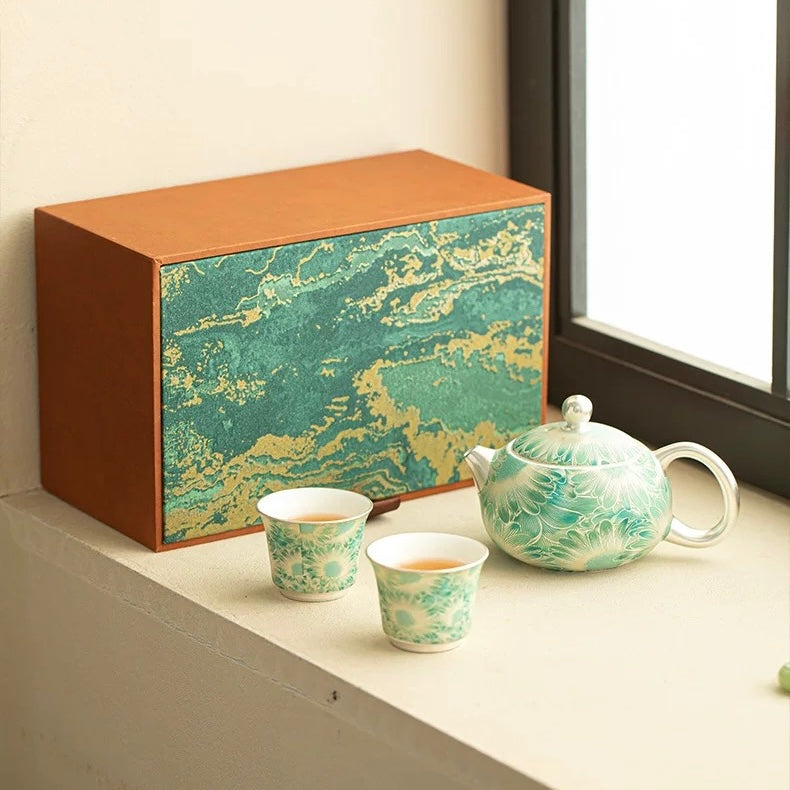 Silver Daisy Mutton-Fat Jade Tea Set | 220ml Pot & 50ml Cups