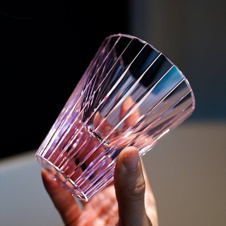 Edo Kiriko Handcrafted Starlit Guqin Whisky Glass – A Symphony of Light and Heritage