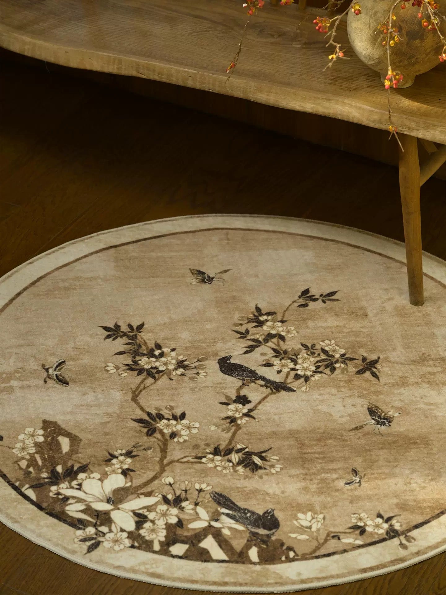 Begonia Garden Round Rug