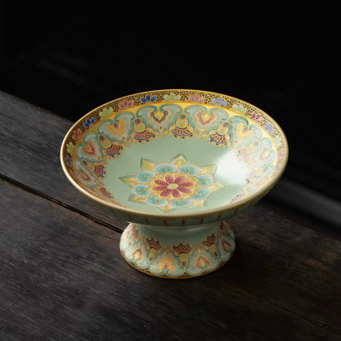 Lotus Pedestal Tea Pastry Stand