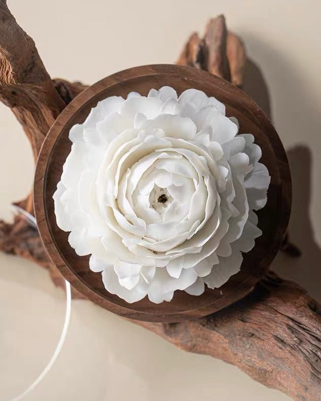 Handcrafted White Peony Ceramic Incense Holder and Aroma Diffuser