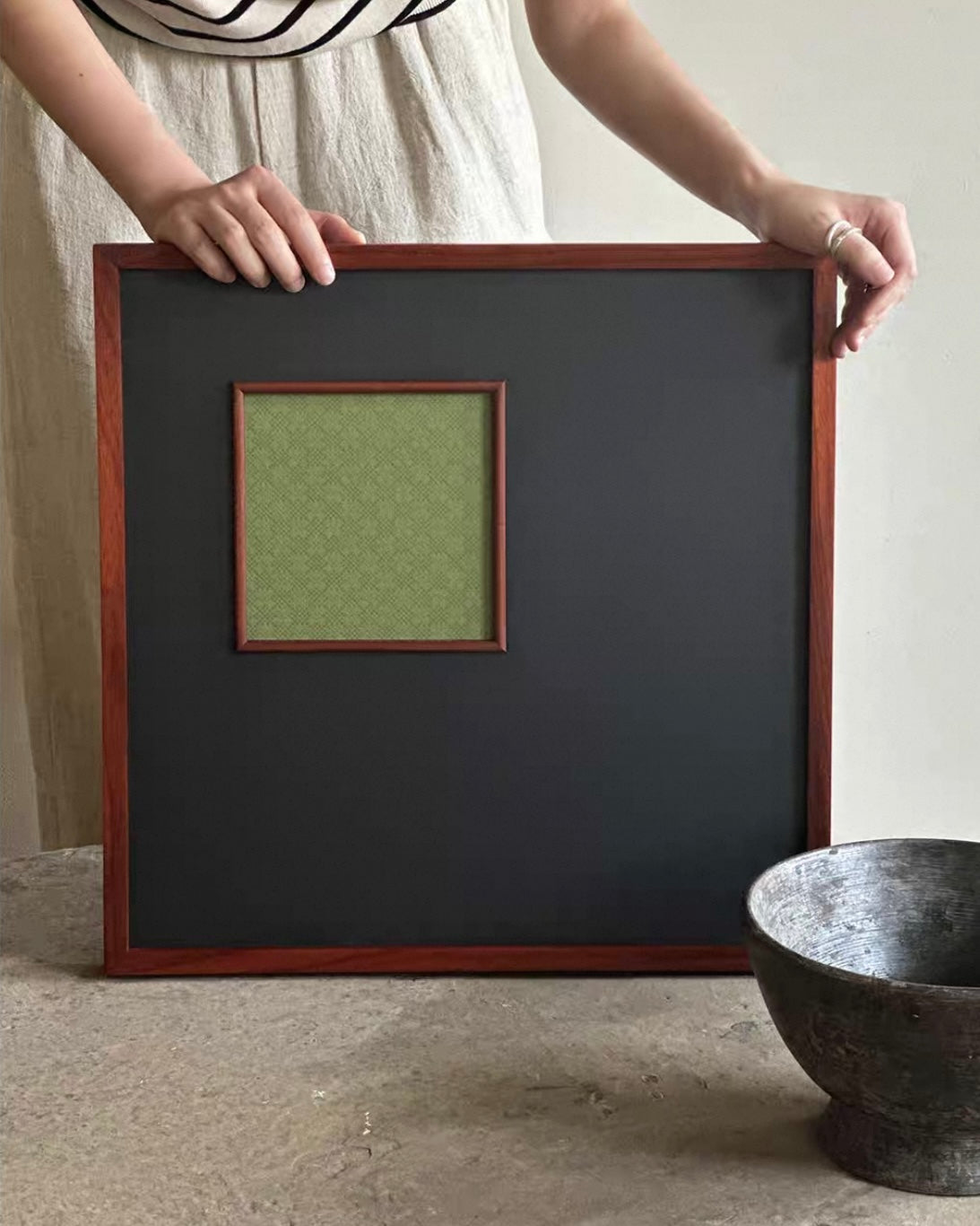 "Hidden Tea" Framed Wall Art – A Collector's Tribute to Oriental Elegance