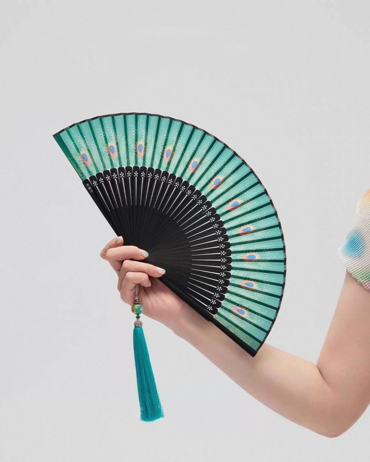Handcrafted Silk Folding Fan – Peacock Feather Collection | Personalized Gift Edition