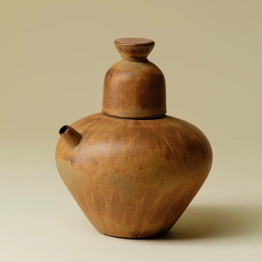 "Solitary Pour" Coarse Pottery Spirit Set | Kiln-Transmuted Ceramic Decanter & Cups