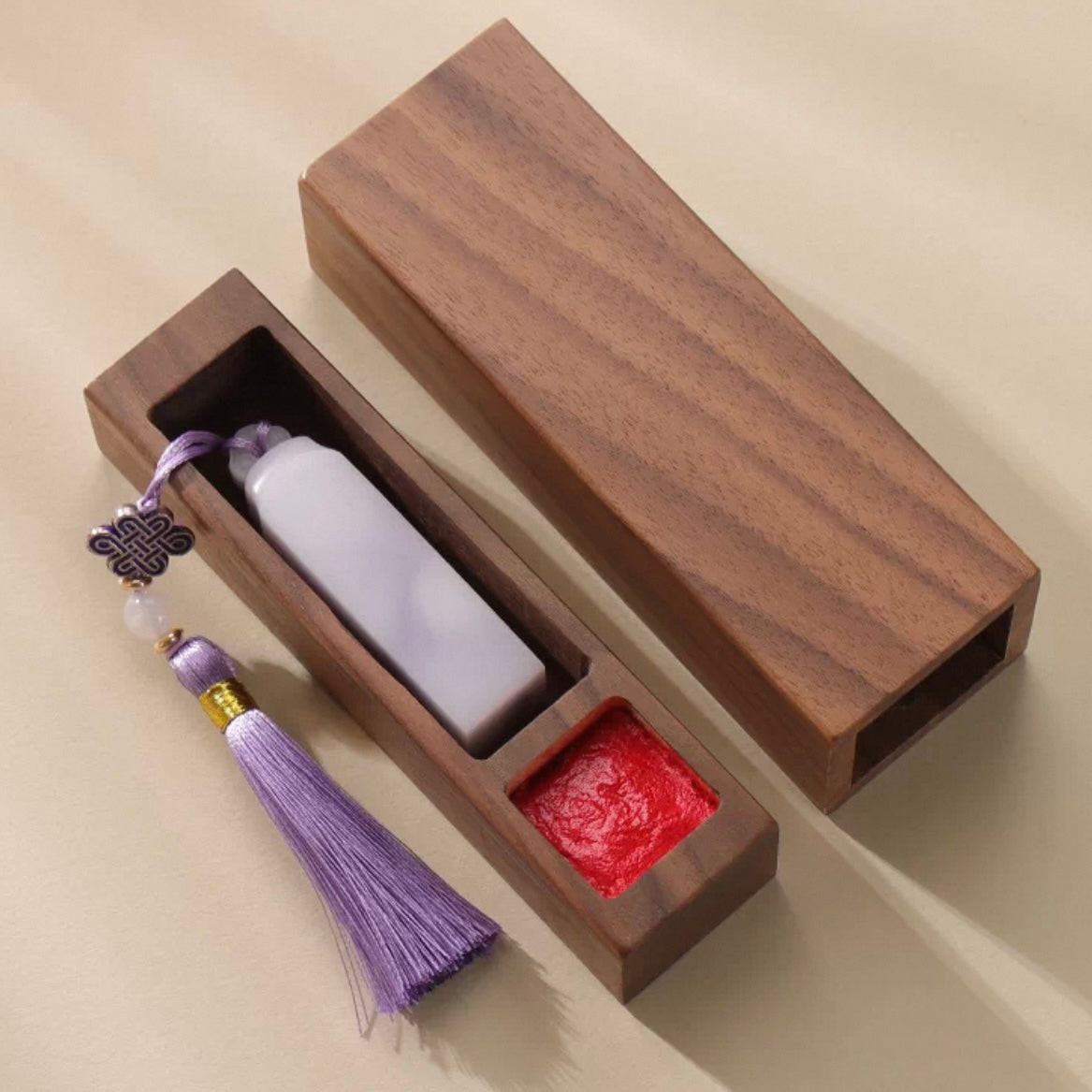 Kundenspezifischer, handgeschnitzter violetter Weißjade-Namensstempel – Handwerker-Hanko und Namensstempel mit Premium-Geschenkbox