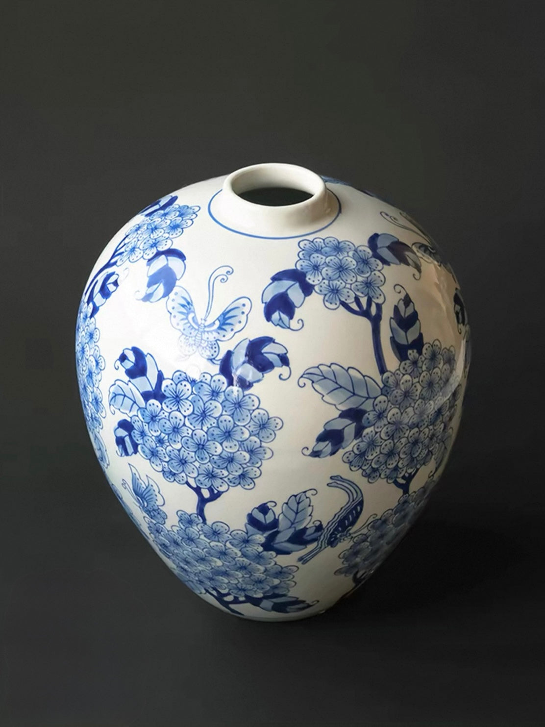 Blue and White Porcelain "Abundance" Vase – Handcrafted Butterfly and Floral Decorative Vase