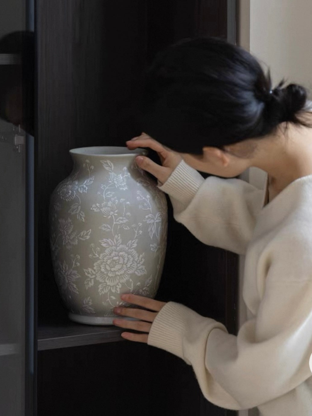 Handcrafted Grey Relief Floral Ceramic Vase – Sculptural Decorative Vase