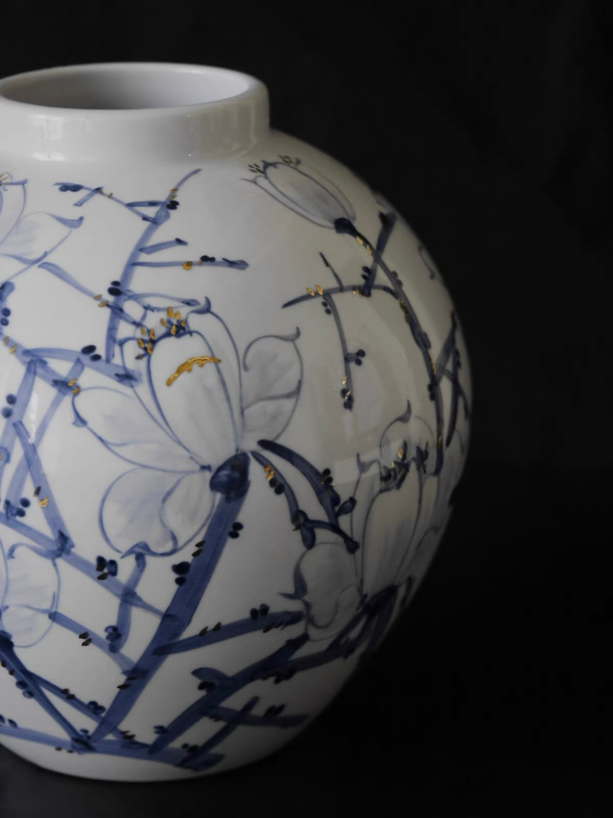 Handcrafted Blue Blossom Porcelain Vase with Gold Accents – Sculptural Floral Decorative Vase