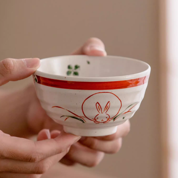 Authentic Hasami-yaki Hand-Painted Rabbit Motif Stoneware Bowl Set - Thumbnail 5