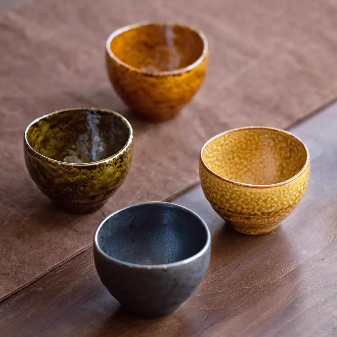Mino Ware "Autumn Harmony" Tea Cup Set of Five – A Celebration of Seasonal Beauty