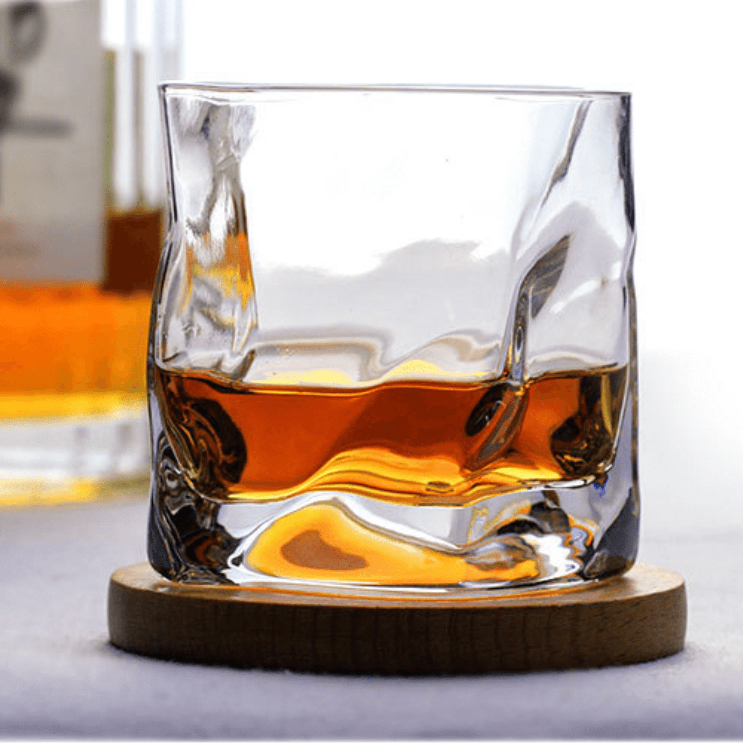 Handcrafted Edo Kiriko "Crumple Body" Whisky Glass - Authentic Japanese Artistry