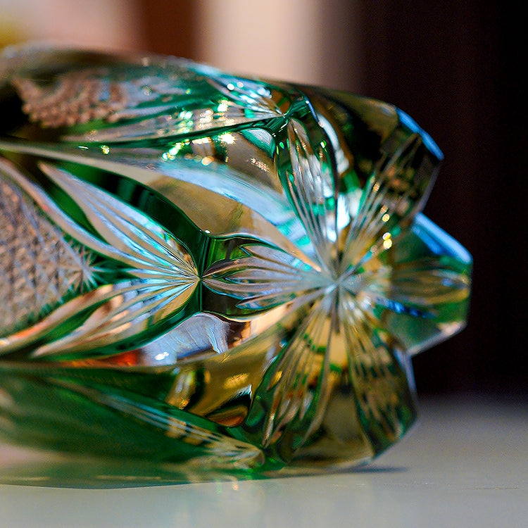 Edo Kiriko Handcrafted Emerald Peacock Whisky Glass – A Verdant Gem of Japanese Artistry