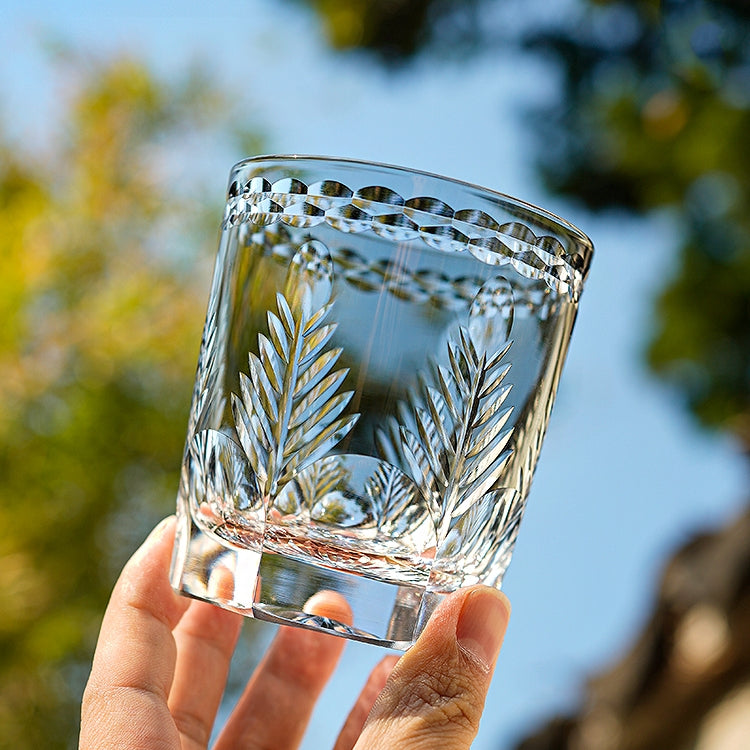 Edo Kiriko Handcrafted Feather Motif Whisky Glass – A Graceful Expression of Light and Freedom