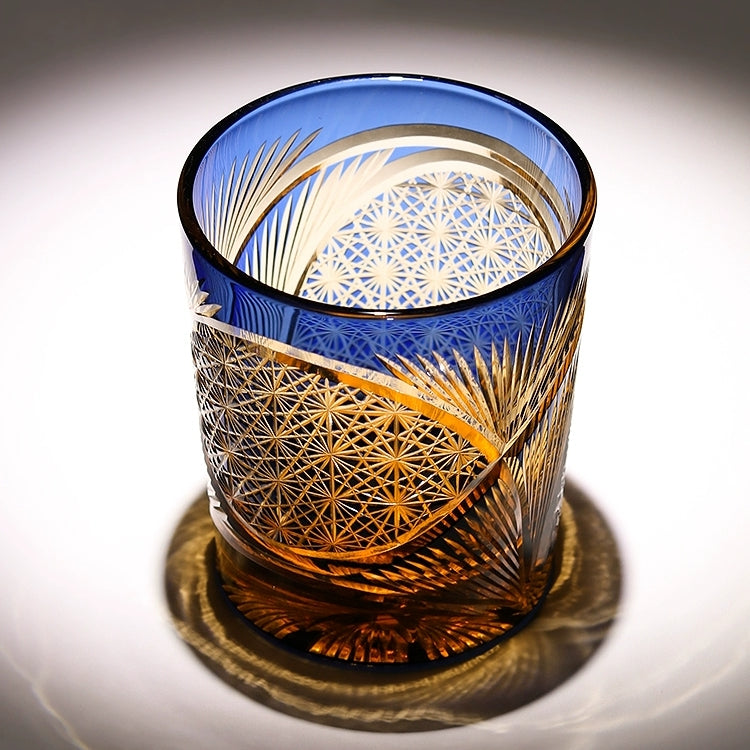 Edo Kiriko Handcrafted Crane Feather Whisky Glass – A Masterpiece of Japanese Artistry