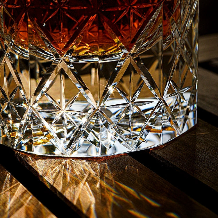 Edo Kiriko Handcrafted Celestial Whisky Glass – A Cosmos Reflected in Crystal