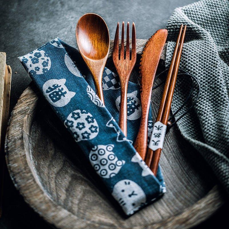 Japanese Plain Style Wooden Utensil Set – Simple Elegance for Every Meal