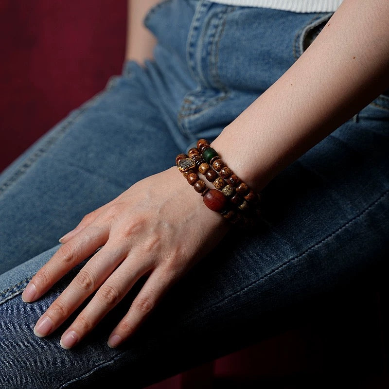 Star-Moon Bodhi Seed Mala Bracelet – Aged Wisdom, Unique Craft