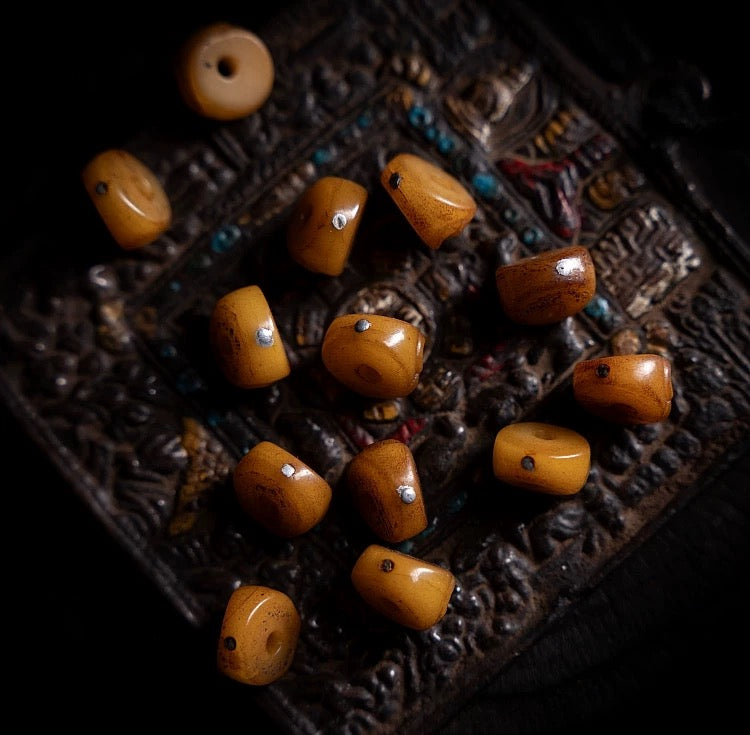 Tibetan "Slanted Cut" Yak Bone Mala Bracelet with Tassel