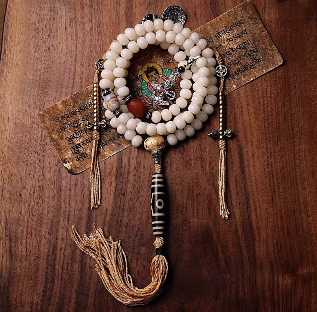 Tibetan-Style White Bodhi Root Dzi bead Mala - 108 Beads