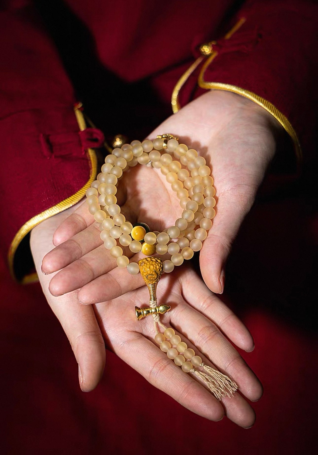 Minimalist Tibetan-Style Mala from Natural Yak Horn