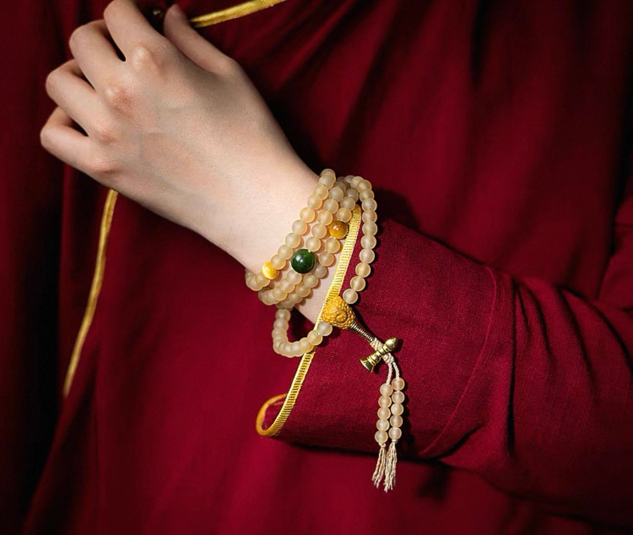 Minimalist Tibetan-Style Mala from Natural Yak Horn