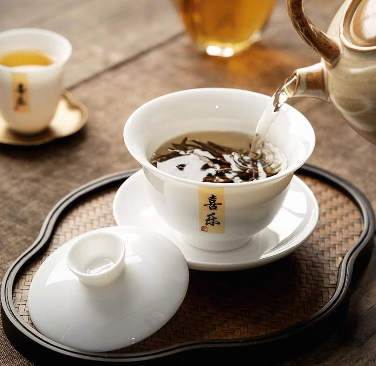 Personalized Dehua White Porcelain Gaiwan Tea Set
