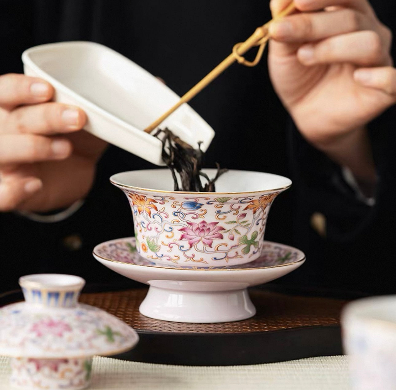 Filigree Enamel Gaiwan - Handcrafted for Tea Lovers