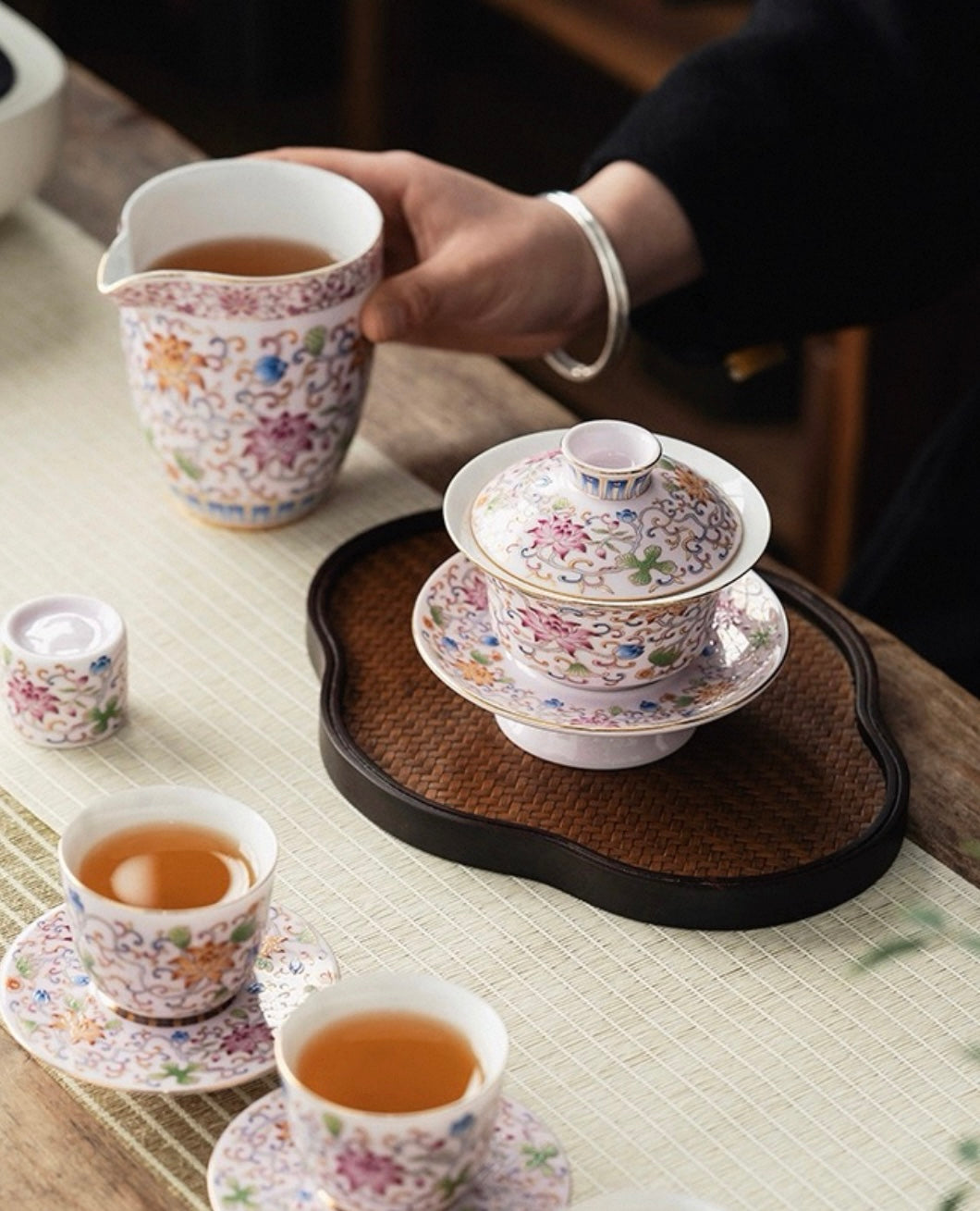 Filigree Enamel Gaiwan - Handcrafted for Tea Lovers