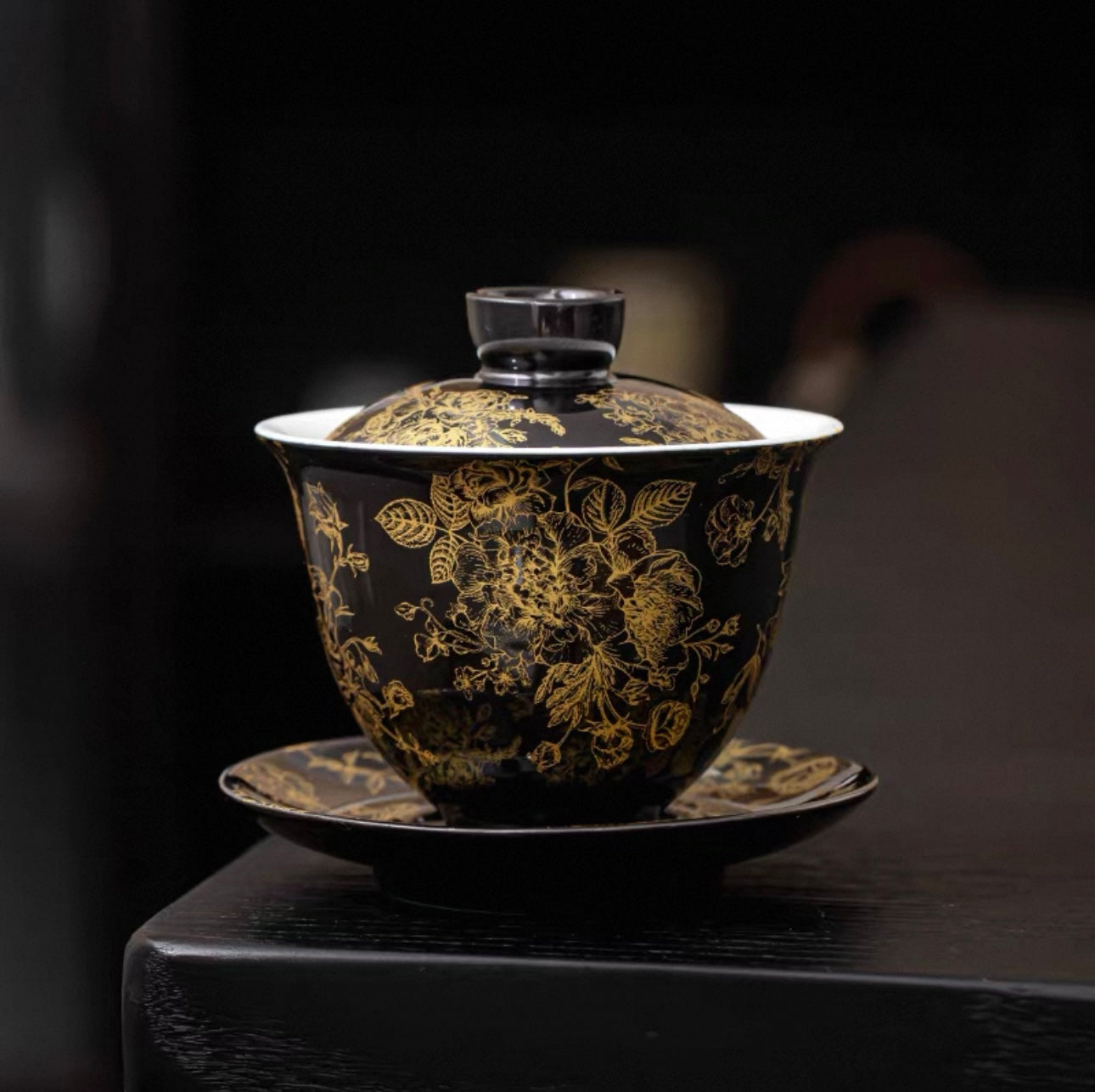 Gold-Lined Peony Ceramic Gaiwan - High-End Anti-Scald Teaware