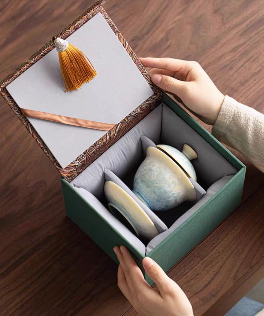 Elegant Crystalline Glaze Gaiwan Tea Set