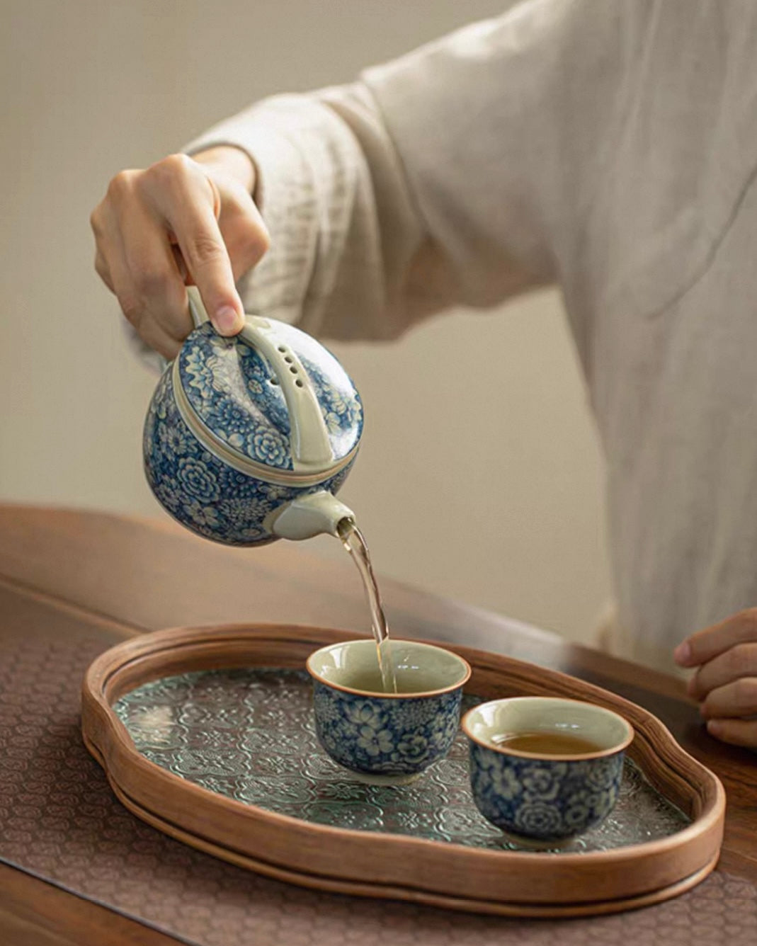 Antique Style "Ten Thousand Flowers" Han-Wa Tea Set - Thumbnail 2